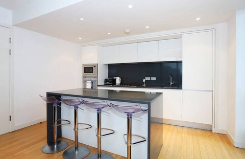 Laurieston Apartment | Apartment ∙ 2 bedrooms ∙ 4 guests