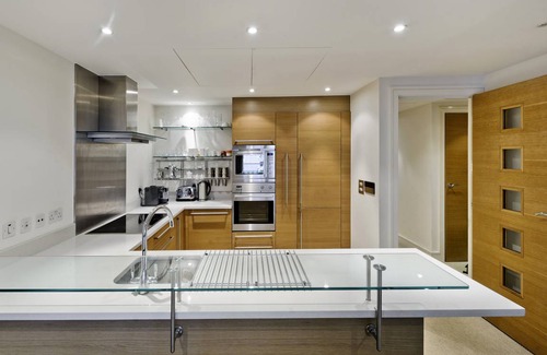 Queenstown Apartment | Apartment ∙ 2 bedrooms ∙ 4 guests