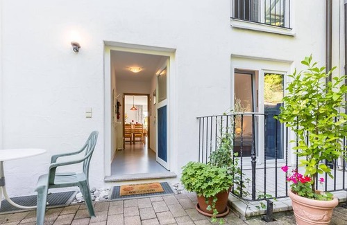 Uhldingen-Muehlhofen Apartment | Apartment '2, 55qm' with Balcony and Wi-Fi