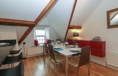 Llanbedrog Apartment | Apartment 2, Gorwel Glas