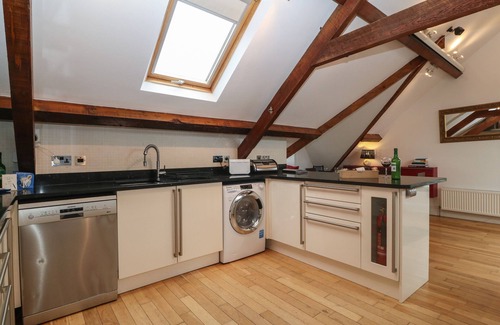 Llanbedrog Cottage | Apartment 2, Gorwel Glas