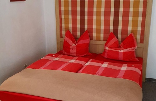 Mallnitz Cottage | Apartment 2 - Pension Edlinger