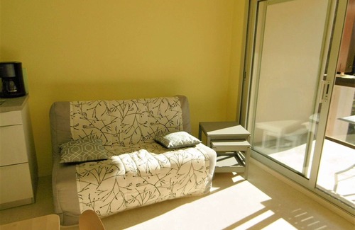 Saint-Jacques Apartment | Apartment 2 to 4 people 100 m from the sea