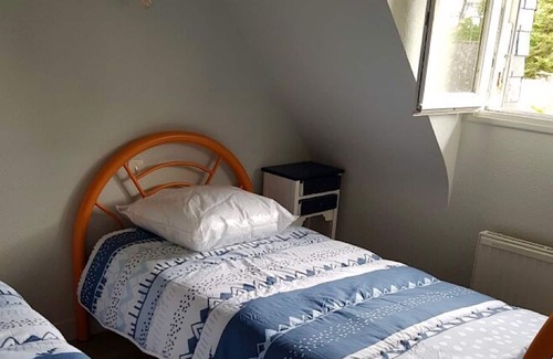 Brech Apartment | Apartment 20 minutes from the beaches