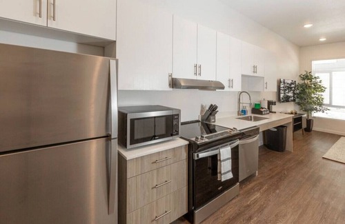 North Salt Lake Apartment | Apartment 2102 · Luxury style studio 1 bath apartment