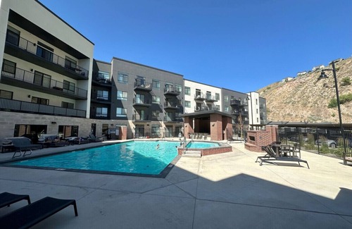 North Salt Lake Apartment | Apartment 2104 · Luxury style 1 bed 1 bath apartment
