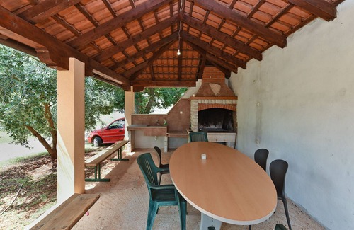 Muntic Apartment | Apartment 2361/116562 (Istria - Muntic), 10000m from the beach