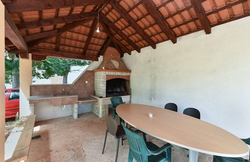 Muntic Apartment | Apartment 2361/116562 (Istria - Muntic), 10000m from the beach
