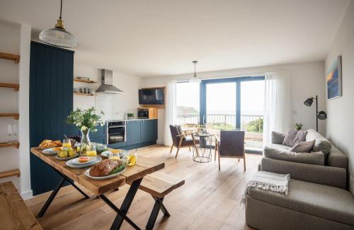 Hope-Cove House | Apartment 3, Ayrmer Cove