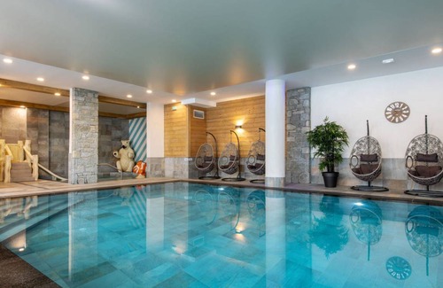 Les Boisses Apartment | Apartment ∙ 3 bedrooms ∙ 8 guests