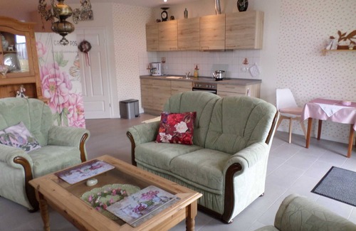 Ditzumerhammrich Apartment | Apartment 3 - Haus Sonnenhof am Dollart 45240