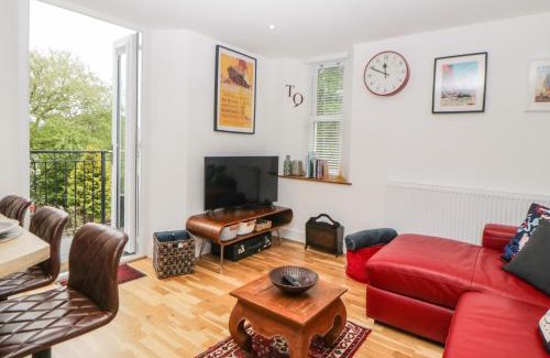 Roundham Apartment | Apartment 4 10 Somers Court