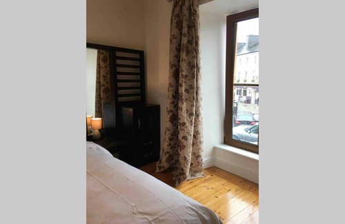 Clifden Apartment | Apartment 4, Clifden Bay Apartments