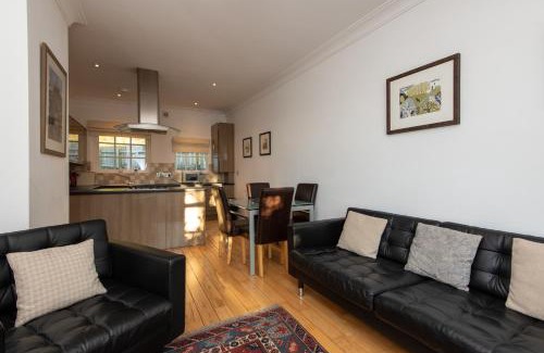 Durham Apartment | Apartment 4 The Grove