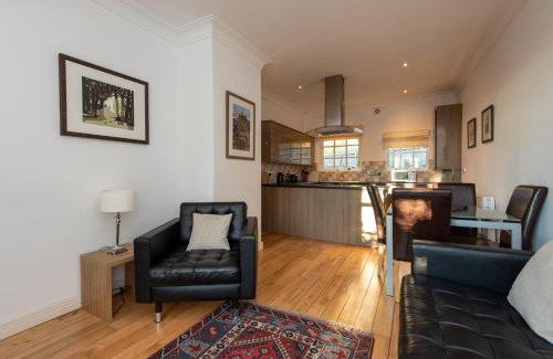 Durham Apartment | Apartment 4 The Grove