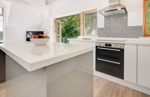 Aberdovey Apartment | Apartment 4, The Old Stables