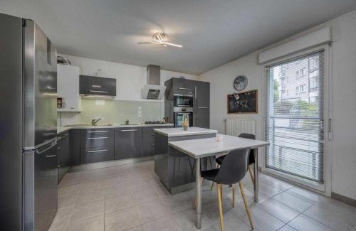 Annecy-le-Vieux Apartment | Apartment 4p with balcony in Annecy