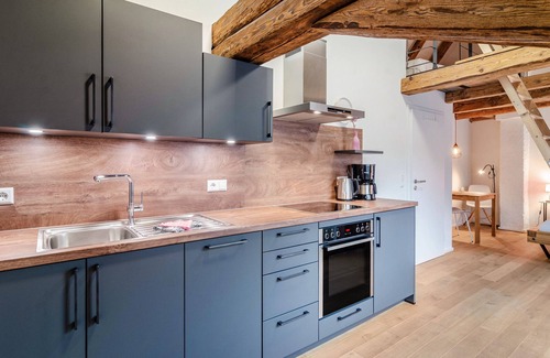 Ludwigshafen Apartment | Apartment '5' in Bodman-Ludwigshafen