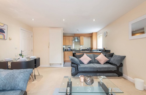 Worksop Apartment | Apartment 5, Ground Floor ,2 Bed, Sleeps 4,