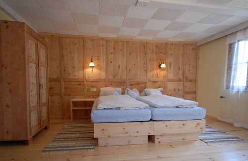 Stall Apartment | Apartment ∙ 5 guests
