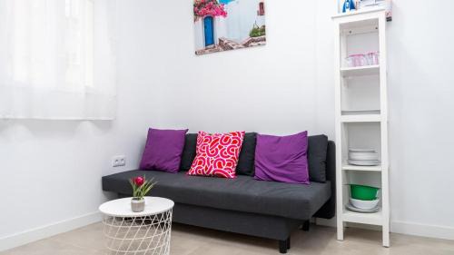 Ciudad Lineal Apartment | Apartment 5 Private complex Parking 4 people