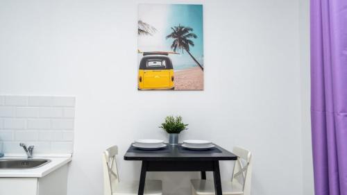 Ciudad Lineal Apartment | Apartment 5 Private complex Parking 4 people