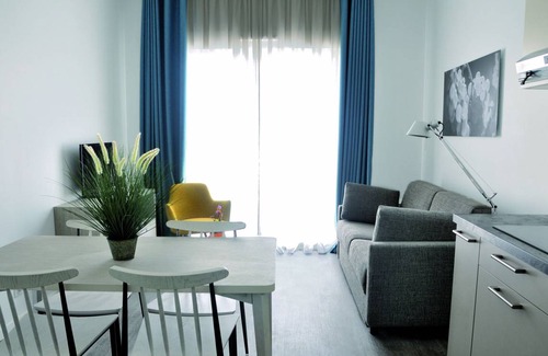 Jonzac Apartment | Apartment ∙ 6 guests