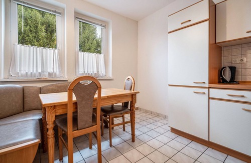 Lychen Apartment | Apartment '7' with Shared Garden
