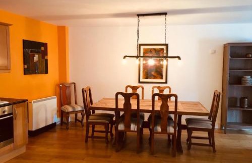 Clifden Apartment | Apartment 8, Clifden Bay Apartments