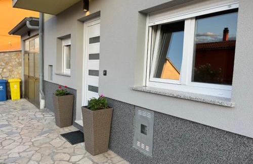 Gregovica Apartment | Apartment A & N with FREE private parking