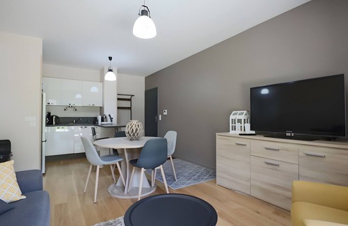 Mont-Dore Apartment | Apartment 'A1 - La Montille' with Mountain View and Wi-Fi