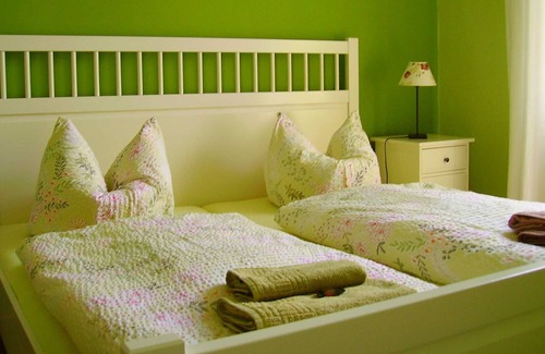 Zempin Cottage | Apartment "Aft Busch" - Pension "Hubertus"