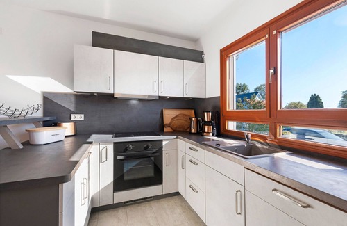 Oberuckersee Apartment | Apartment 'Am Gallowayhof' with private terrace, private garden and Wi-Fi