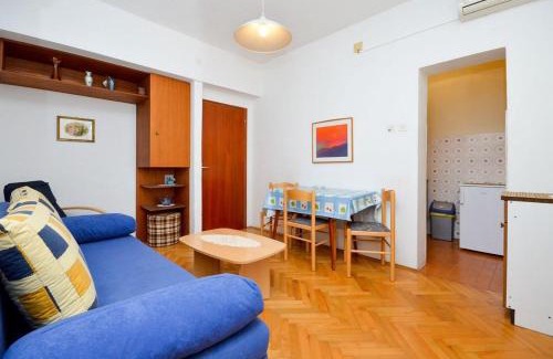 Zrce Apartment | Apartment and Rooms Biserka