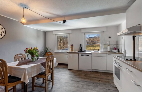 Langscheid Apartment | Apartment 'Ankerplatz' with Shared Terrace, Shared Garden and Wi-Fi