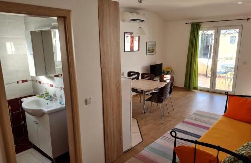 Zaton Apartment | Apartment Antić