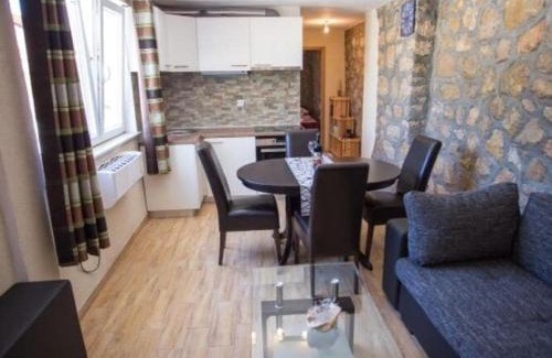 Mokosica Apartment | Apartment Any - One Bedroom Apartment with Terrace and Sea View