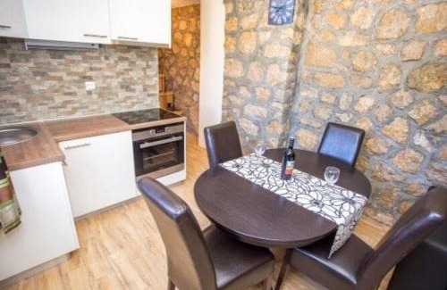 Mokosica Apartment | Apartment Any - One Bedroom Apartment with Terrace and Sea View