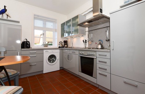 Wyk auf Foehr Apartment | Apartment/apartment for 2 guests with 56m² in Wyk auf Föhr (111095)