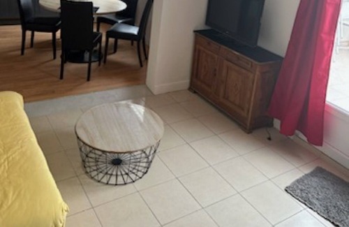 Fromentine Apartment | Apartment 'Appartement Face Mer 90m2' with Sea View, Private Terrace and Wi-Fi