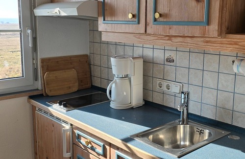 Gross Zicker Apartment | Apartment 'App. Singschwan' with Sea View, Balcony and Wi-Fi
