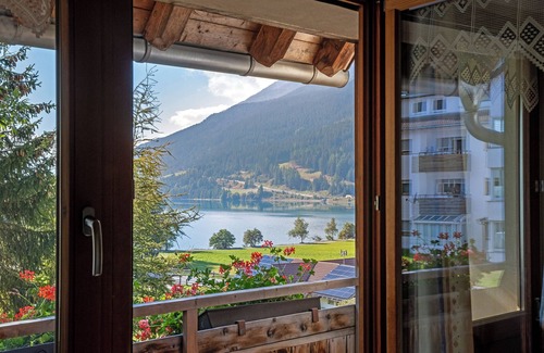 Resia Apartment | Apartment 'Appartements Egart 1' with Lake View, Balcony and Wi-Fi