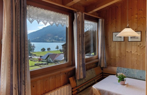Resia Apartment | Apartment 'Appartements Egart 2' with Lake View, Balcony and Wi-Fi