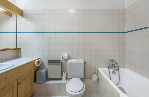 Meribel Villa | Apartment Arolles - Studio Villa, Sleeps 4