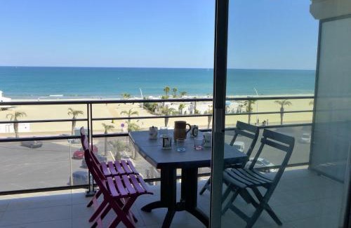 Le Grand Large Apartment | Apartment Artimon by Interhome