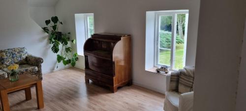 Vejby Apartment | Apartment at Havegaard, beautiful old farm surrounded by beautiful nature close to the coast