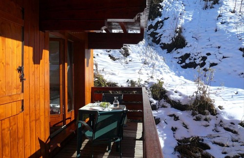 Valloire Apartment | Apartment at the foot of the slopes, 3 * furnished with tourism, SOUTH balcony, Pk. covered