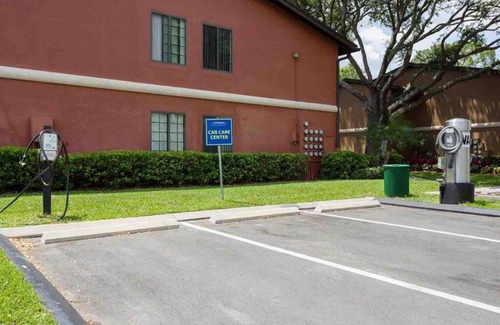 Kirkman South Apartment | Apartment at Universal Studios