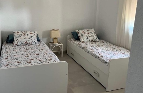 Almunecar Apartment | Apartment 'Atalaya' with Sea View, Wi-Fi and Air Conditioning