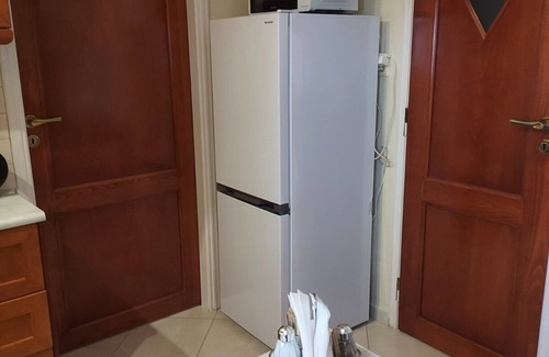 Rodhia Apartment | Apartment 'Athene Place' with Shared Terrace, Wi-Fi and Air Conditioning